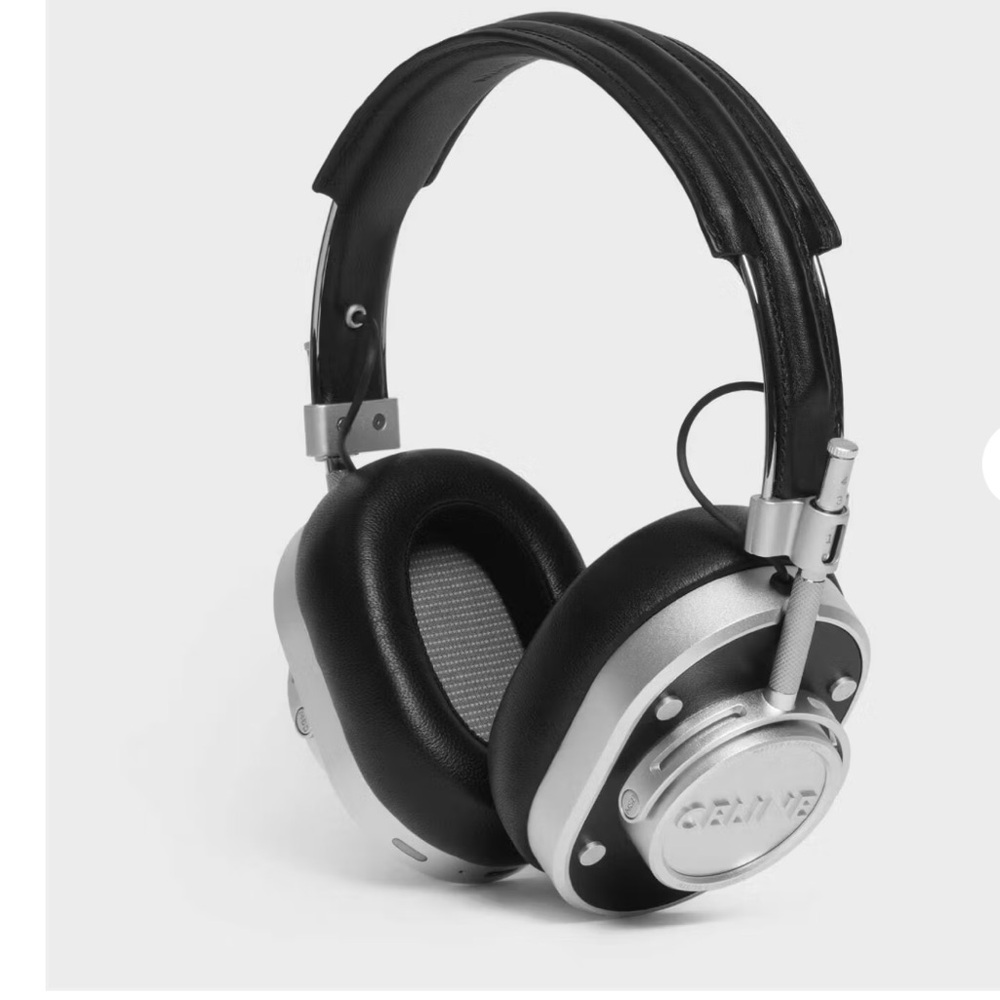 Celine /Master &  Dynamic MH40 headphones!